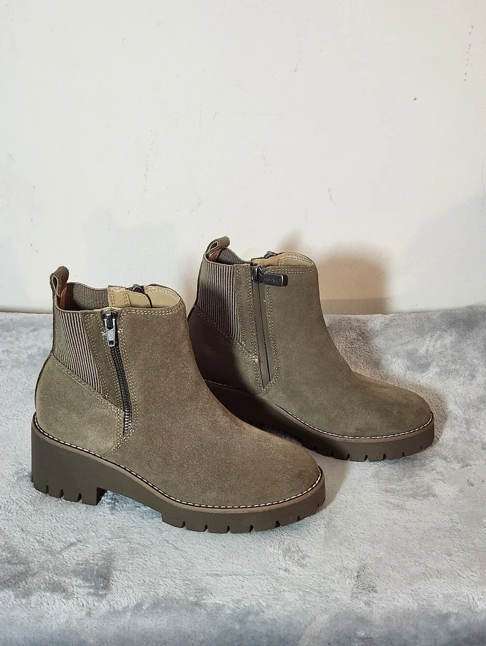 Blondo Damaris Waterproof Suede Booties Color: Taupe, Size: 6.5